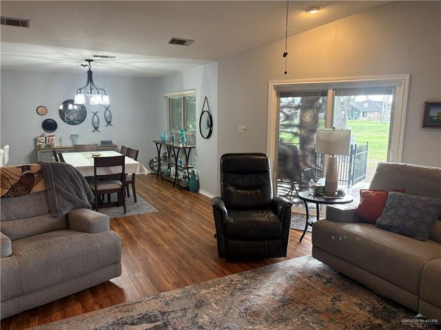 915 Citrus Drive, Alamo, TX 78516