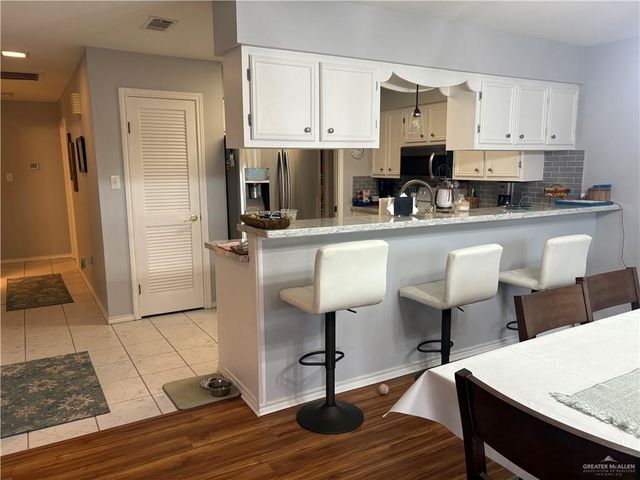 915 Citrus Drive, Alamo, TX 78516