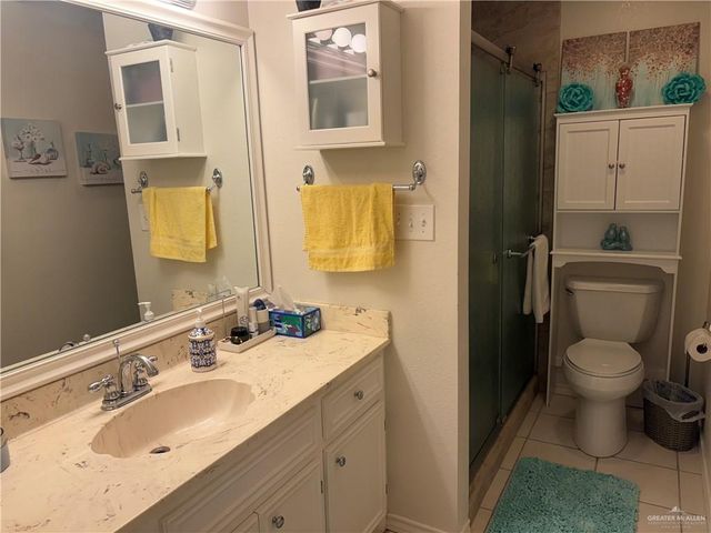 915 Citrus Drive, Alamo, TX 78516