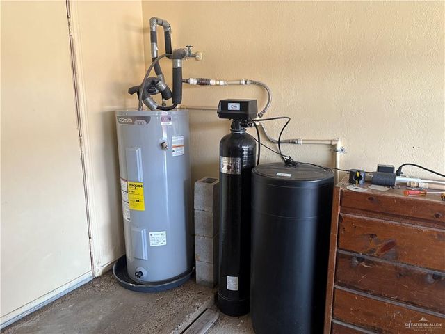 915 Citrus Drive, Alamo, TX 78516