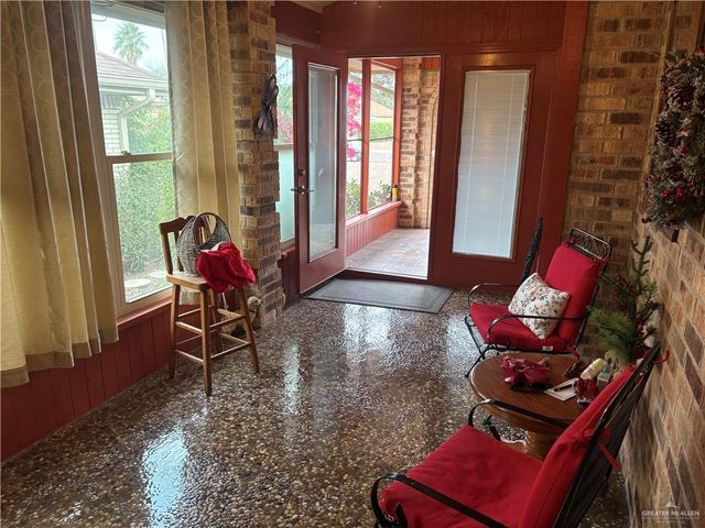 915 Citrus Drive, Alamo, TX 78516