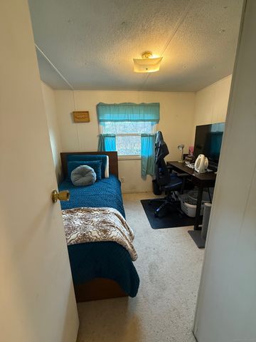 4 Sunshine Terrace, Thompson, CT 06255