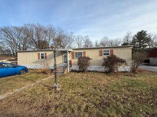 4 Sunshine Terrace, Thompson, CT 06255