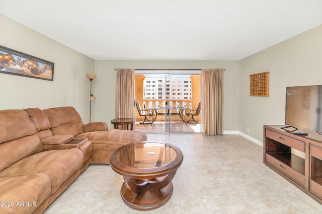 7830 E CAMELBACK Road 411, Scottsdale, AZ 85251