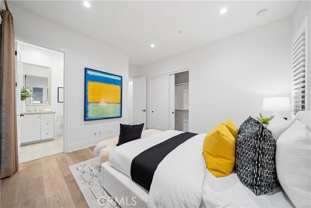 101 Lustro, Irvine, CA 92602