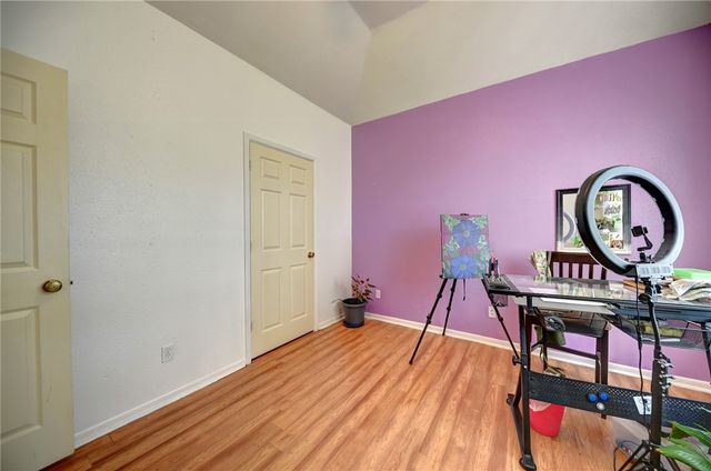 213 North Austin Street, Brenham, TX 77833