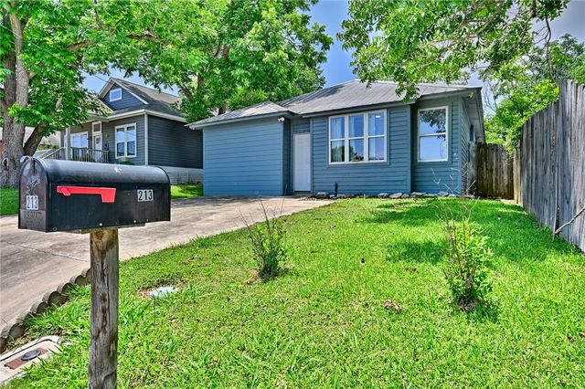 213 North Austin Street, Brenham, TX 77833