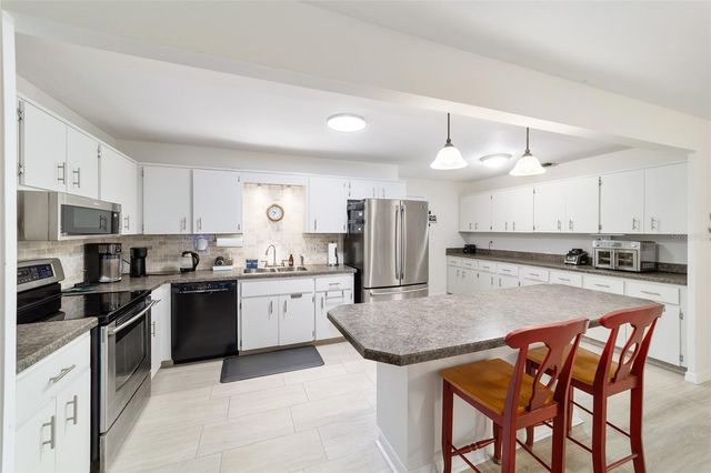 8848 SW 96TH LANE B, Ocala, FL 34481