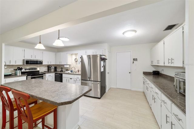 8848 SW 96TH LANE B, Ocala, FL 34481