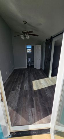 1643 Railroad Avenue, Dickinson, TX 77539