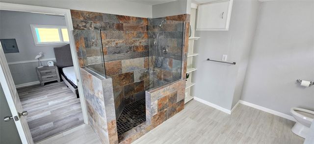 1643 Railroad Avenue, Dickinson, TX 77539