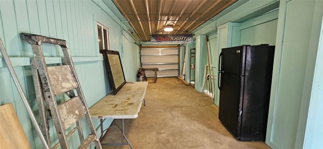 1643 Railroad Avenue, Dickinson, TX 77539