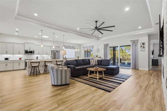 8 N LAKEWALK DRIVE, Palm Coast, FL 32137