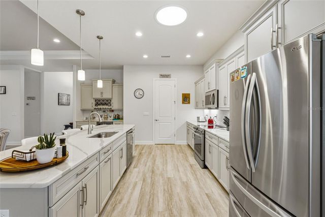 8 N LAKEWALK DRIVE, Palm Coast, FL 32137