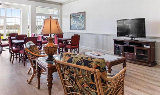 8 N LAKEWALK DRIVE, Palm Coast, FL 32137