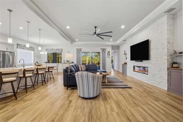 8 N LAKEWALK DRIVE, Palm Coast, FL 32137