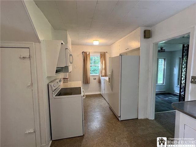 2887 Route 394, North Harmony, NY 14710