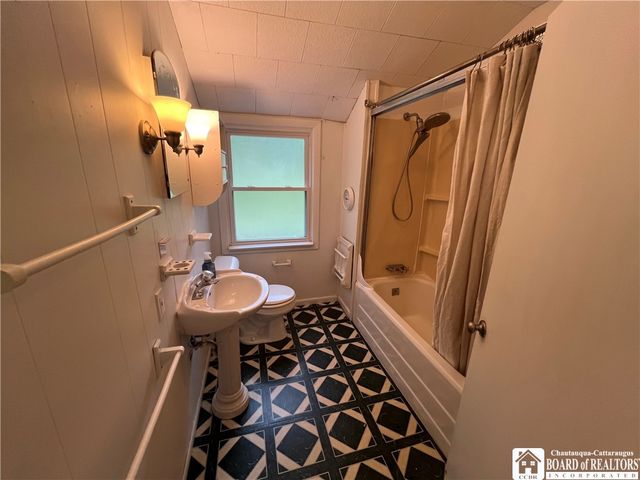 2887 Route 394, North Harmony, NY 14710