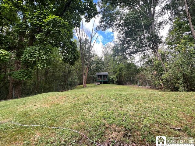 2887 Route 394, North Harmony, NY 14710