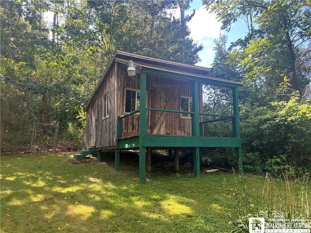 2887 Route 394, North Harmony, NY 14710