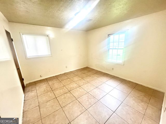291 Terry Court, Riverdale, GA 30274