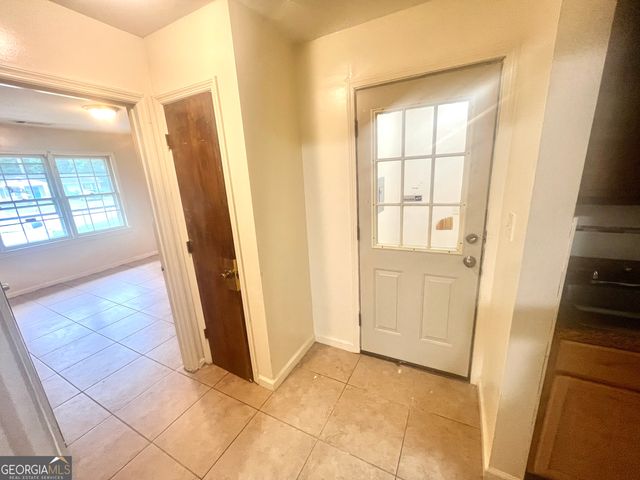291 Terry Court, Riverdale, GA 30274