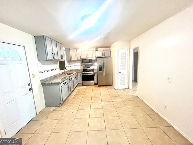 291 Terry Court, Riverdale, GA 30274