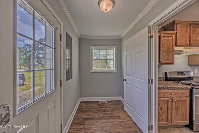 1327 Old Chinquapin Road, Beulaville, NC 28518