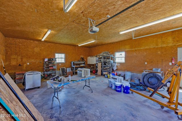 1327 Old Chinquapin Road, Beulaville, NC 28518