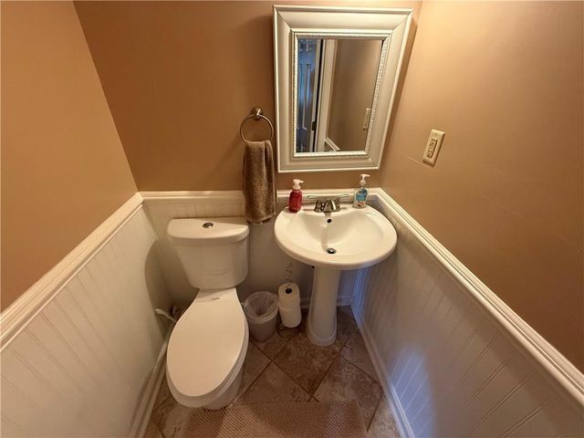 958 Sweet Briar SE Trail, Conyers, GA 30094