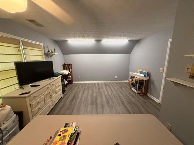 958 Sweet Briar SE Trail, Conyers, GA 30094