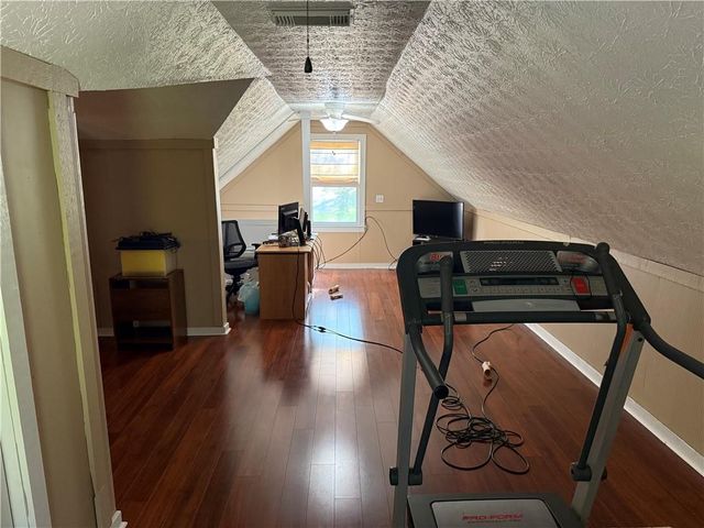 958 Sweet Briar SE Trail, Conyers, GA 30094