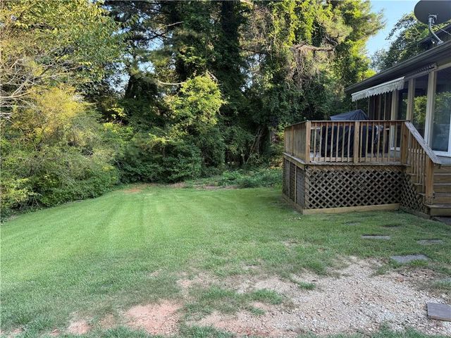 958 Sweet Briar SE Trail, Conyers, GA 30094