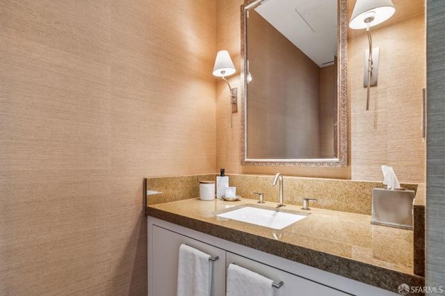 690 Market Street 2404, San Francisco, CA 94104