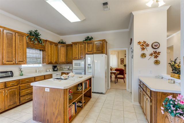 345 Huggins Drive, Springtown, TX 76082