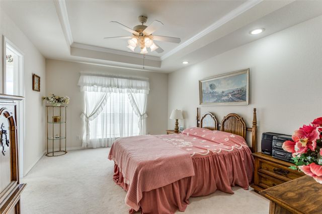 345 Huggins Drive, Springtown, TX 76082