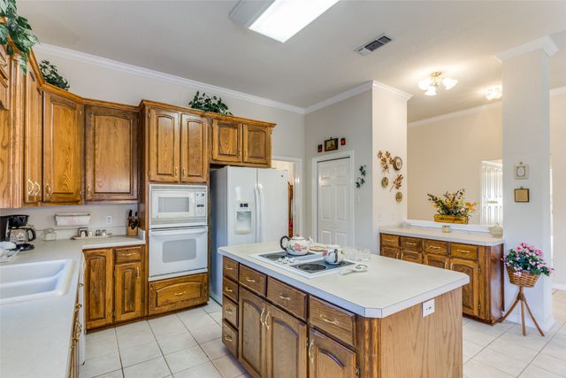 345 Huggins Drive, Springtown, TX 76082