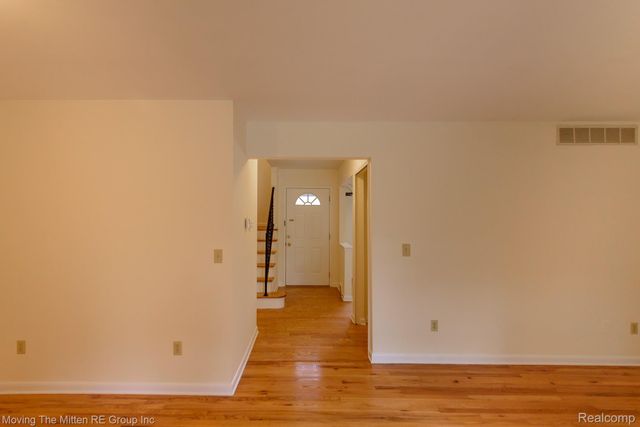 2748 Page Avenue, Ann Arbor, MI 48104