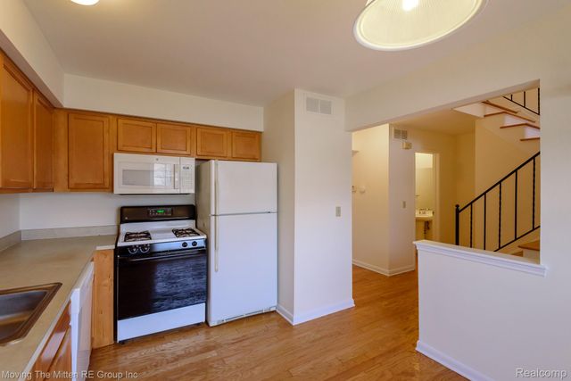 2748 Page Avenue, Ann Arbor, MI 48104