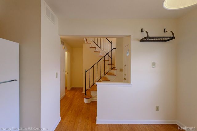 2748 Page Avenue, Ann Arbor, MI 48104