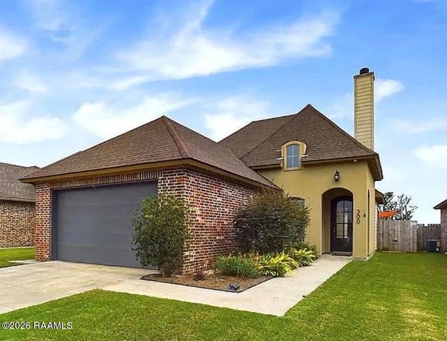 300 Highland View Drive, Youngsville, LA 70592