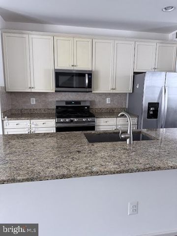 7805 CHERREL BROOKS WAY, Elkridge, MD 21075