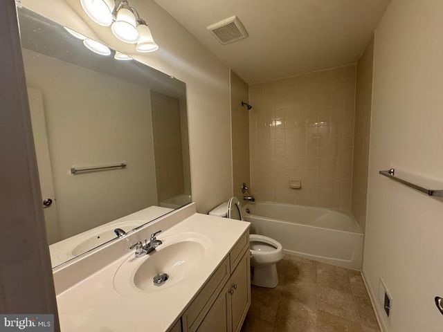 7805 CHERREL BROOKS WAY, Elkridge, MD 21075