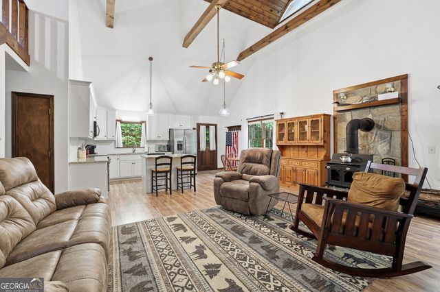 15 Mississippi Lane, Tiger, GA 30576