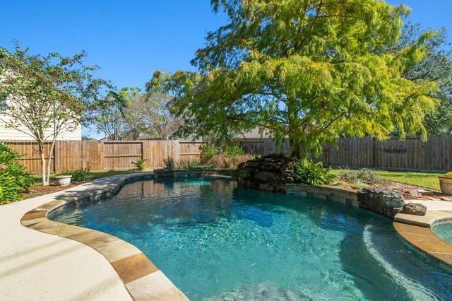 1602 Old Orchard Lane, Seabrook, TX 77586