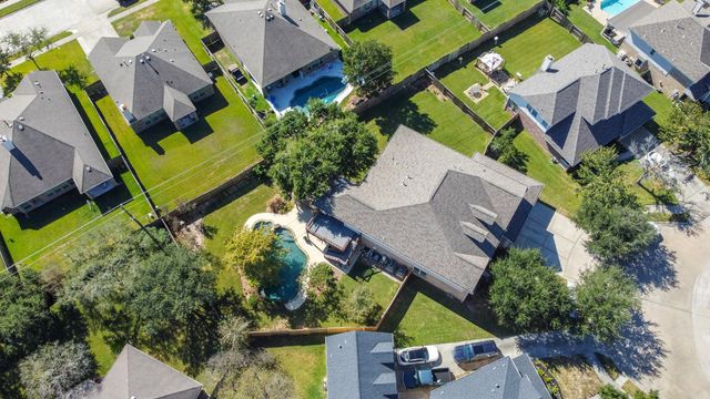 1602 Old Orchard Lane, Seabrook, TX 77586