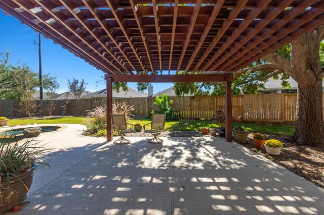 1602 Old Orchard Lane, Seabrook, TX 77586