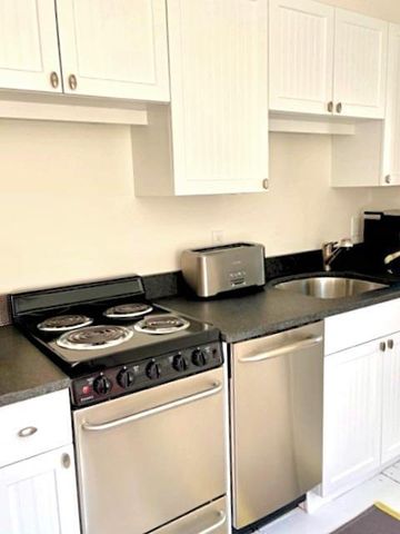 54 Commercial Street UNIT 6, Provincetown, MA 02657