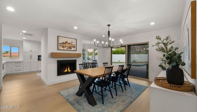 4301 E MOUNTAIN VIEW Road, Phoenix, AZ 85028