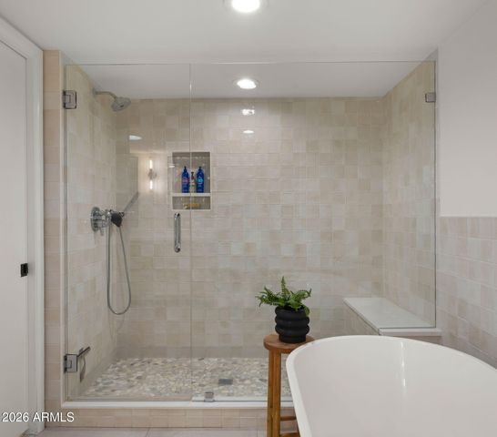 4301 E MOUNTAIN VIEW Road, Phoenix, AZ 85028
